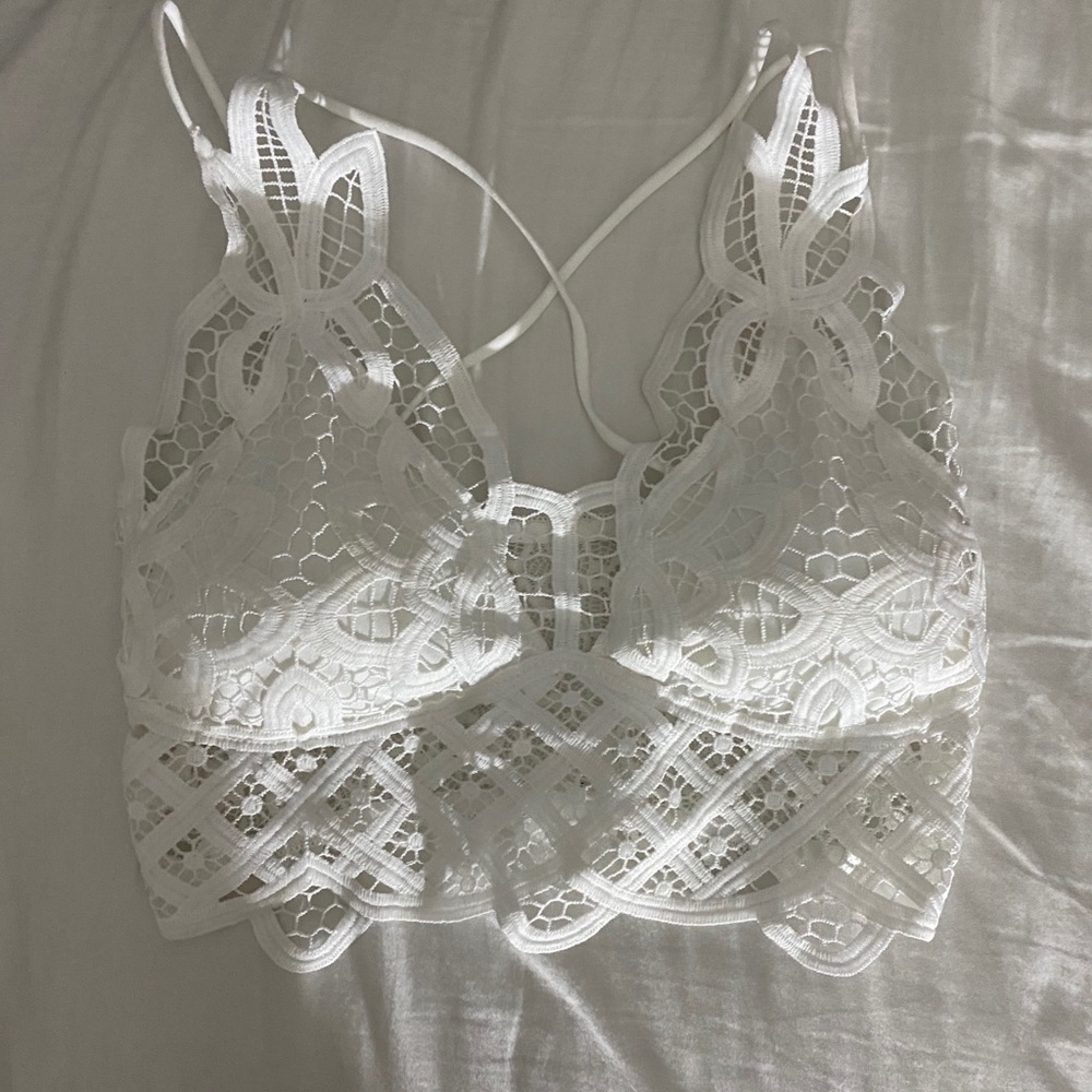Boutique White Lace Bralette Bra Tank Top